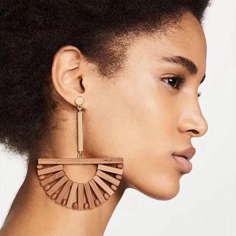

New Style Vacation Wooden Earrings African Ethnic Earrings Personalized Retro Long Earrings, Wood