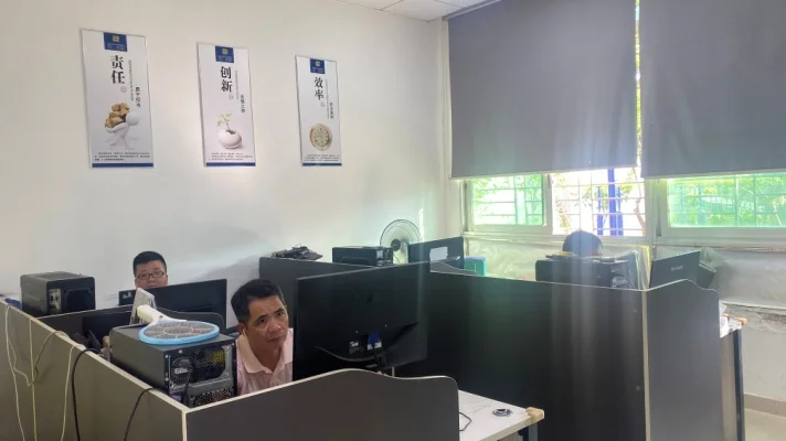 product semi automatic rectangle wood tray sealer machine for ready to eat food bags with bearing for vegetable fruit meat and foil lid-5