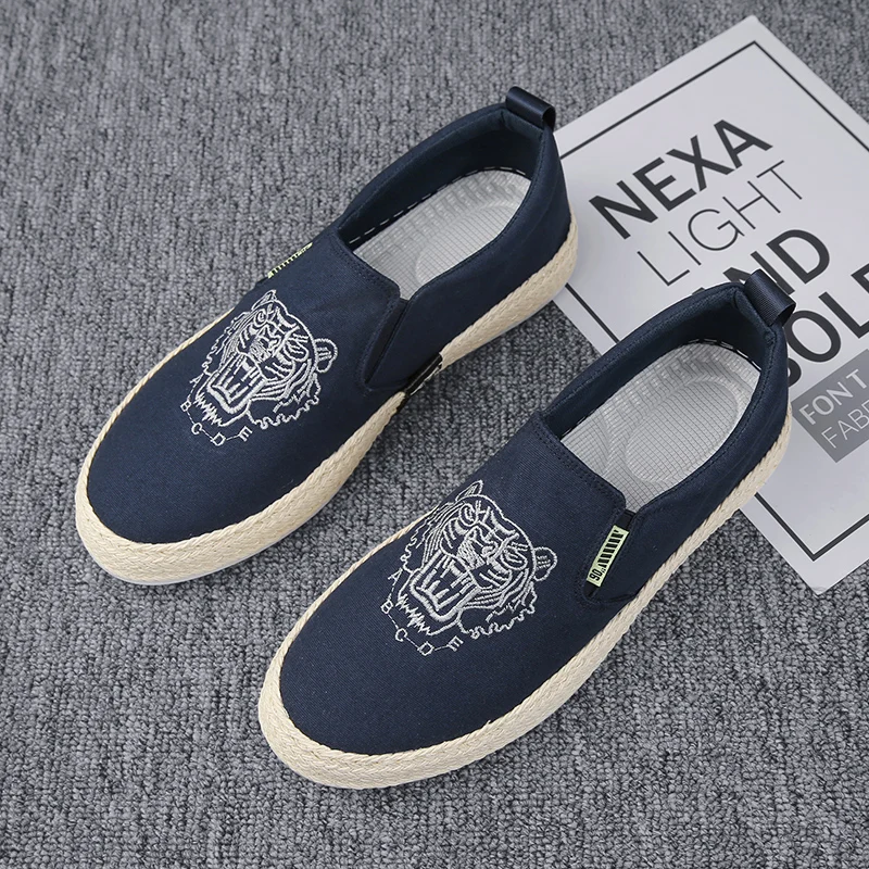 

Wholesale latest loafers slip on shoes fashion men casual shoes canvas shoes