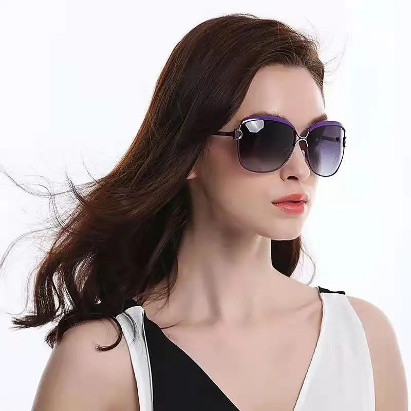 

8702 European and American fashion color film big frame sunglasses polarized