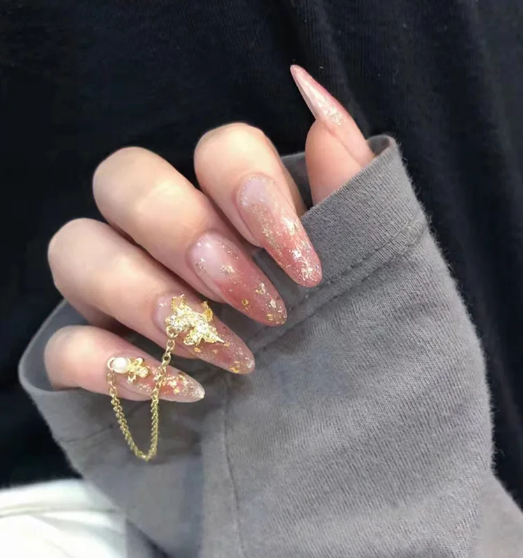 

2021 New Arrival medium long almond gold glitter alloy metal chain False Press On Nails Artificial Fingernails fakenails