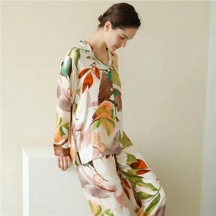 

New Trendy Fashion Women Colorful Leaves Design Silk Long Two Piece Linen Pyjamas Pajama Set, Customized color