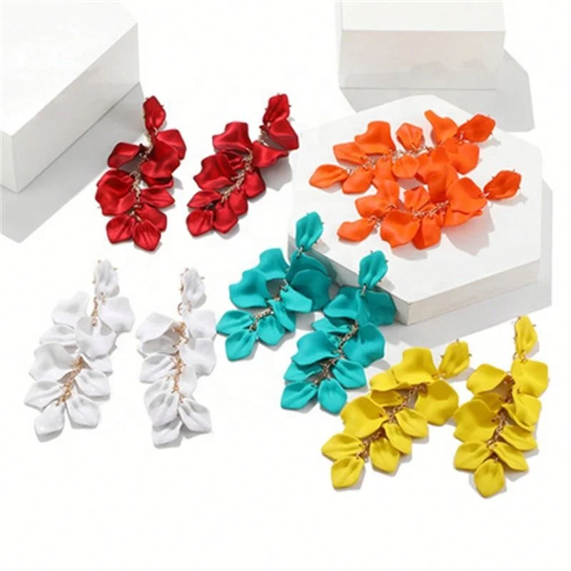 

European Vintage Flower Tassel Earrings Petal Earrings For Elegant Women, White/yellow/red/green/blue/black/orange