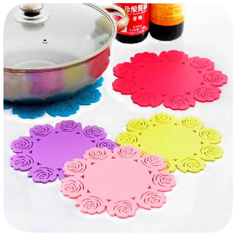 

New Simple Round Thickening Heatproof Silicone Coaster, Red, yellow, blue, green, purple, pink