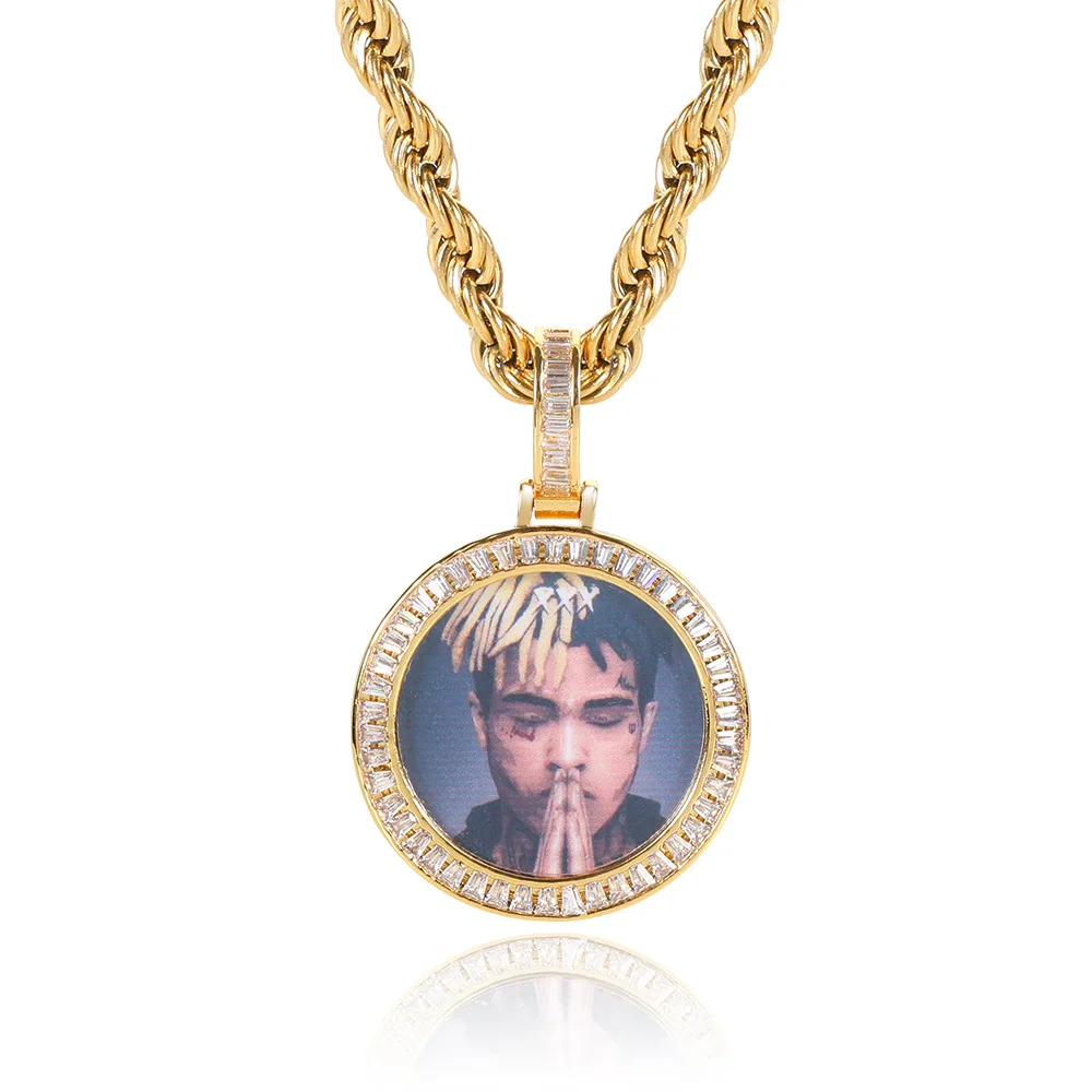 

Hip Hop Ice out Diamond Personalized Custom Round Circle with Wing Photo Frame Locket Pendant Necklace, Custom colors accepted