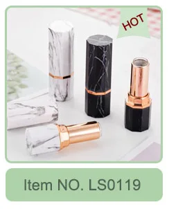 lipstick-tube_03.jpg