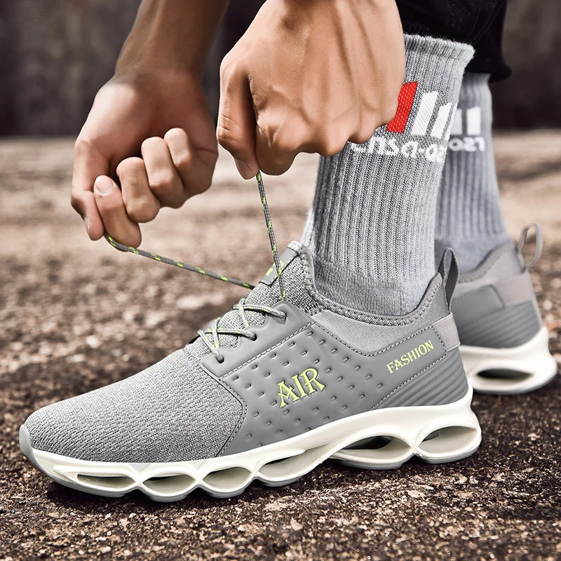 

Hot sale fashion summer breathable sneakers sports shoes for men, Optional