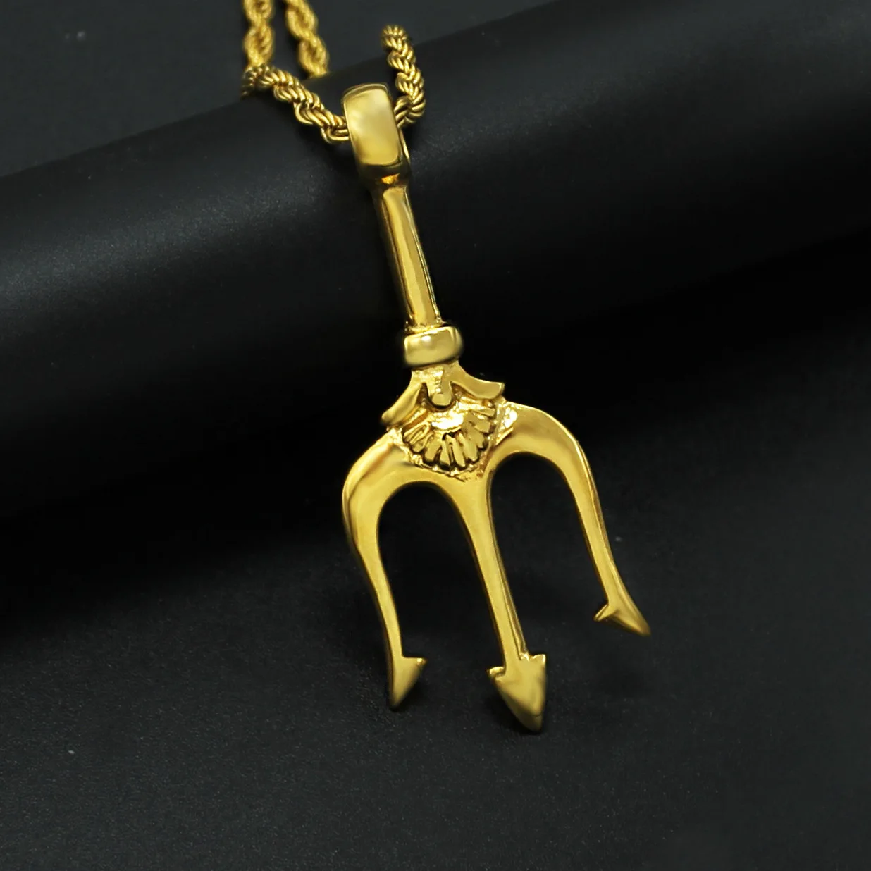

Hip hop stainless steel poseidon trident pendant necklace men, As picture shows