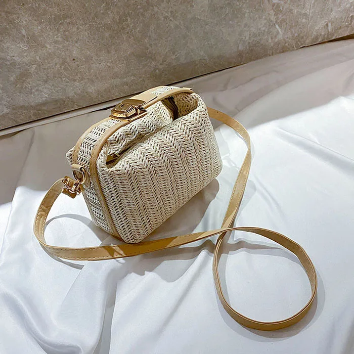 

Women straw bag 2021 tide Korean summer new style straw rattan bag natural bamboo straw shoulder bag, Black khaki