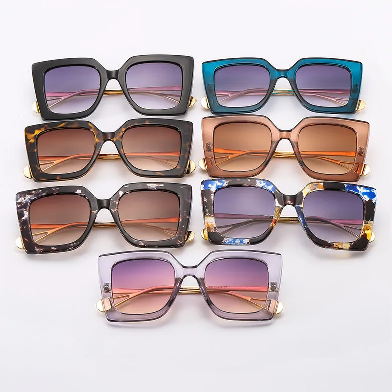 

Trendy Unisex Sunglasses Outdoors Bicolor Transparent Square Oversized Sunglasses Spectacles