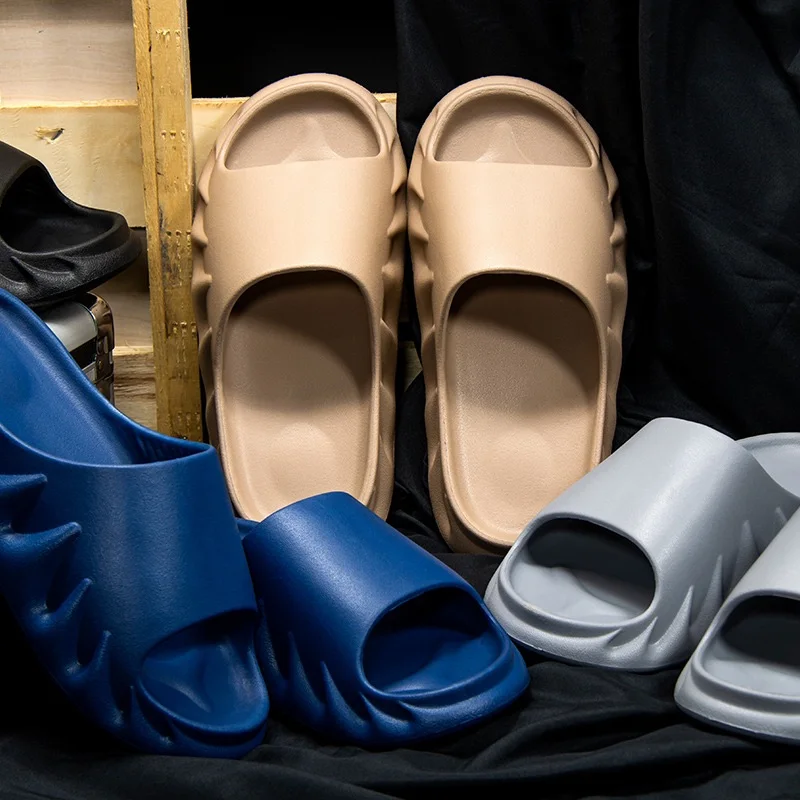 

china wholesale slippers new designer slippers, luxury unisex eva slipper outdoor,woman slippers new arrivals 2021, Customized color