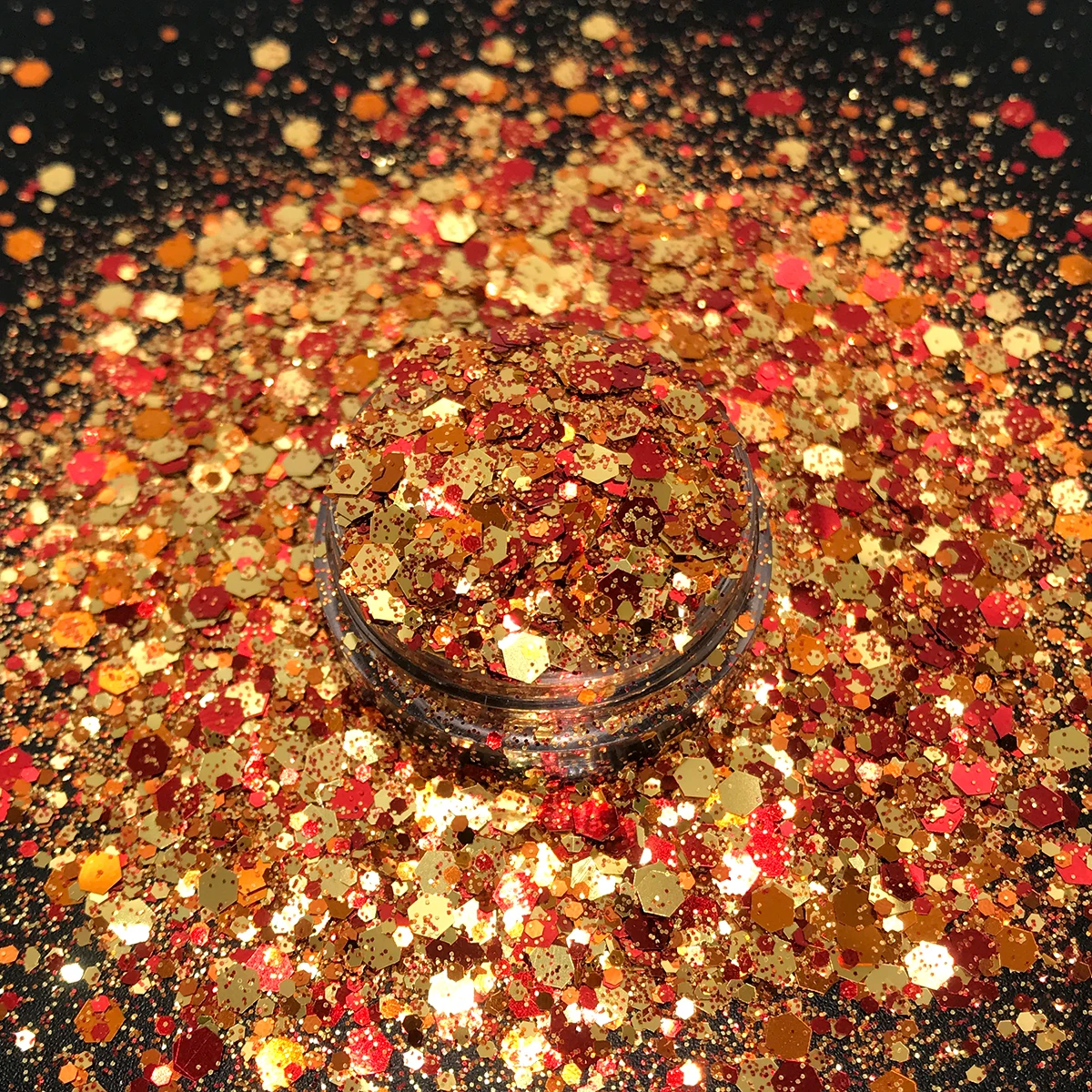 Low Price  Chunky Mixed Holographic/Metallic/ Glitter Sequins Festive Decoration Glitter