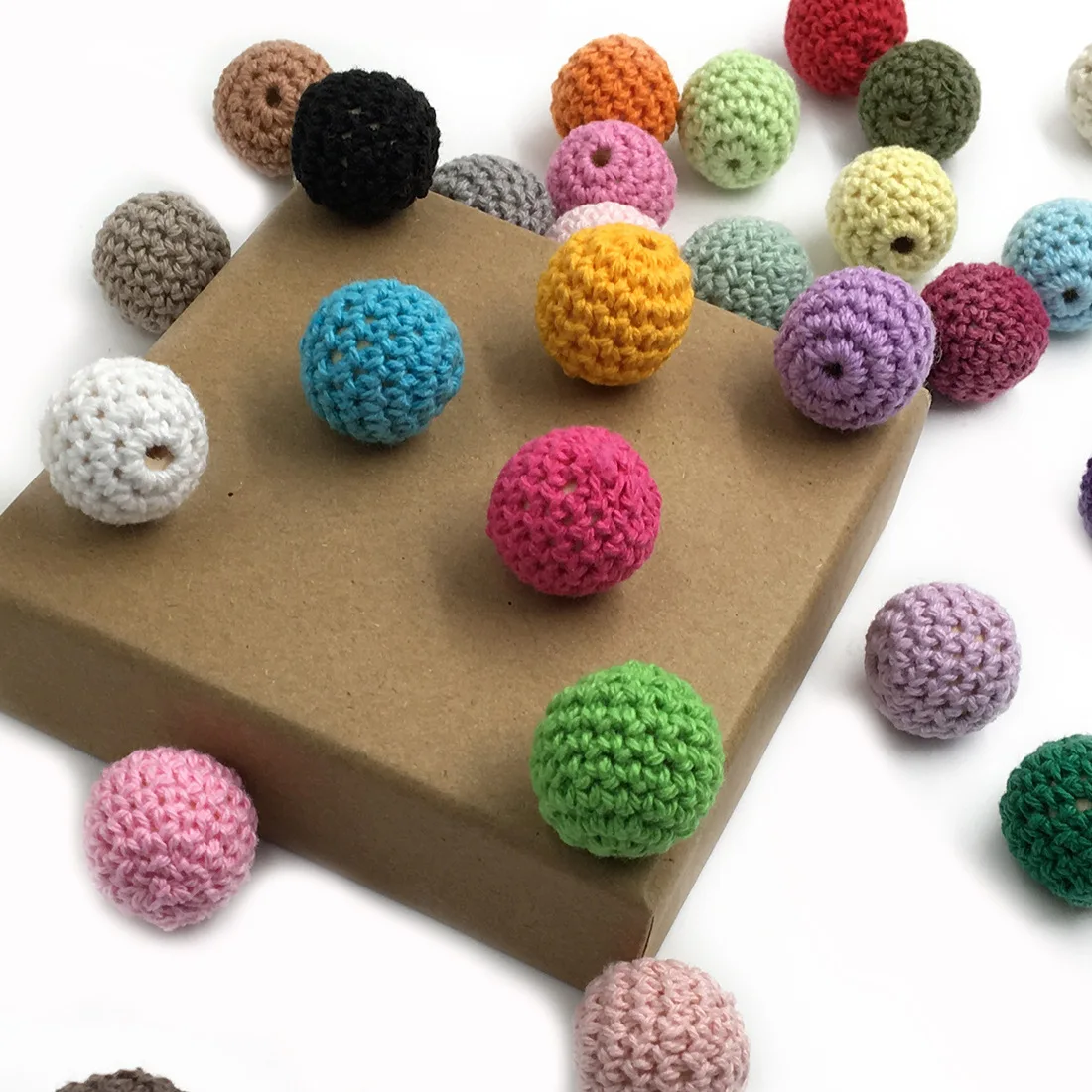 

Baby Teething Crochet Wood Beads Cotton Knitted DIY 16mm Beads For Baby Teething Toys, 36 colors