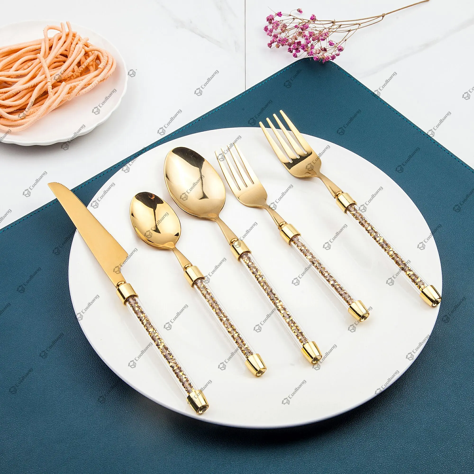 

Gold Silverware Stainless Steel Forks and Spoons Set Crystal Crushed Diamond Flatware Sets, Silver/gold