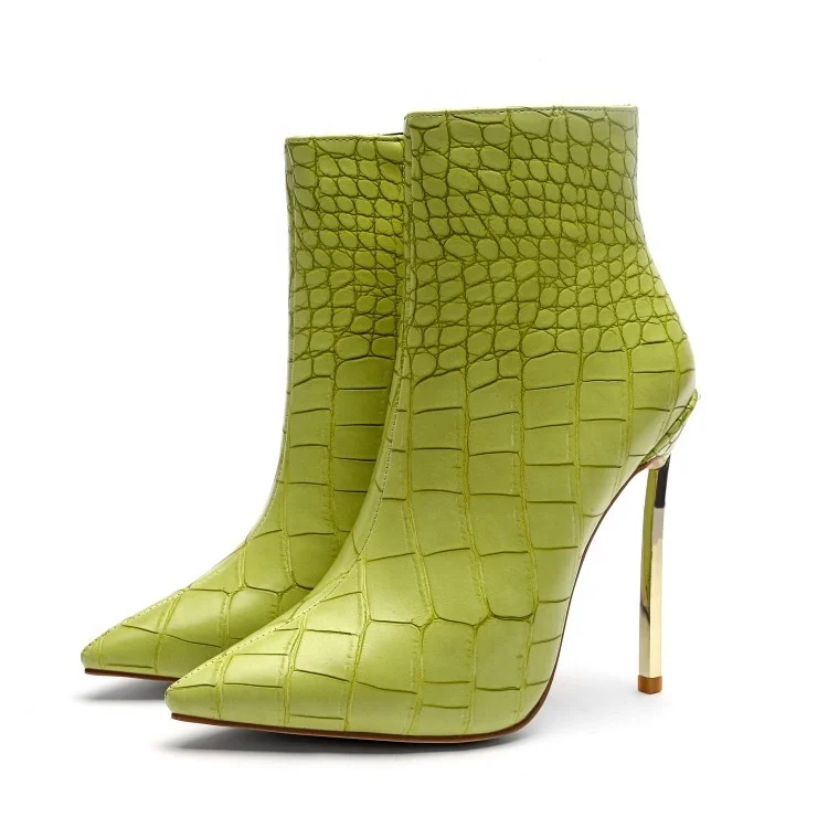 

Women Special Material Crocodile Pattern Side Zip Shorts Boots Thin High Heel Pointy Toe Booties for Ladies Big Size 43, Green