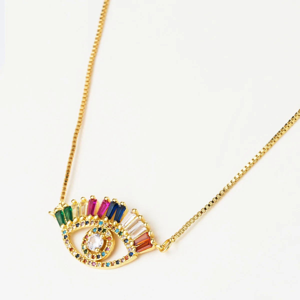 

Women Jewelry Necklace Eye Micro Pave Zircon Clavicle Chain Pendant Necklace