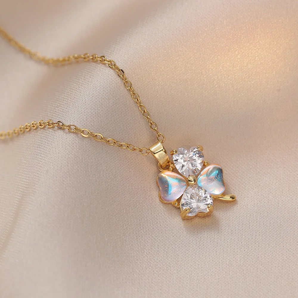 

Fashion Zircon Gold Plated Heart Stainless Steel Necklace Inlaid Crystal Jewelry For Women