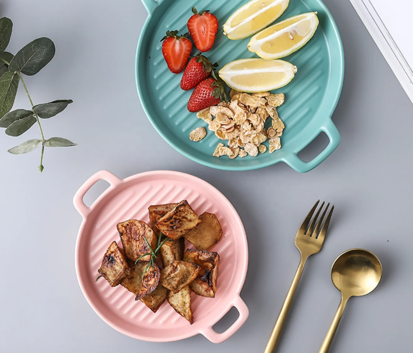 

Ceramic Matte Binaural Round Baking Pan Striped Plate Baking Western Plate Cheese Baking Plate