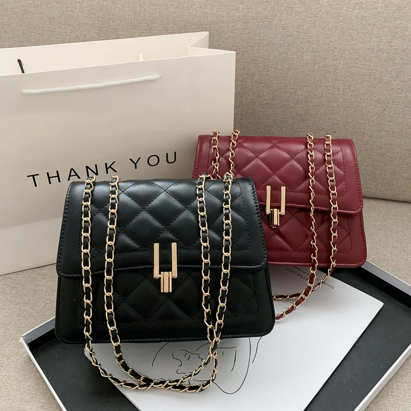 

2021 hot sell famous brand luxury women handbag ladies small metal chain quality pu leather shoulder bag, Customized color