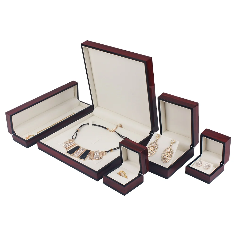 

Luxury Wooden Elegant Jewelry Ring Box Custom With Logo, Red