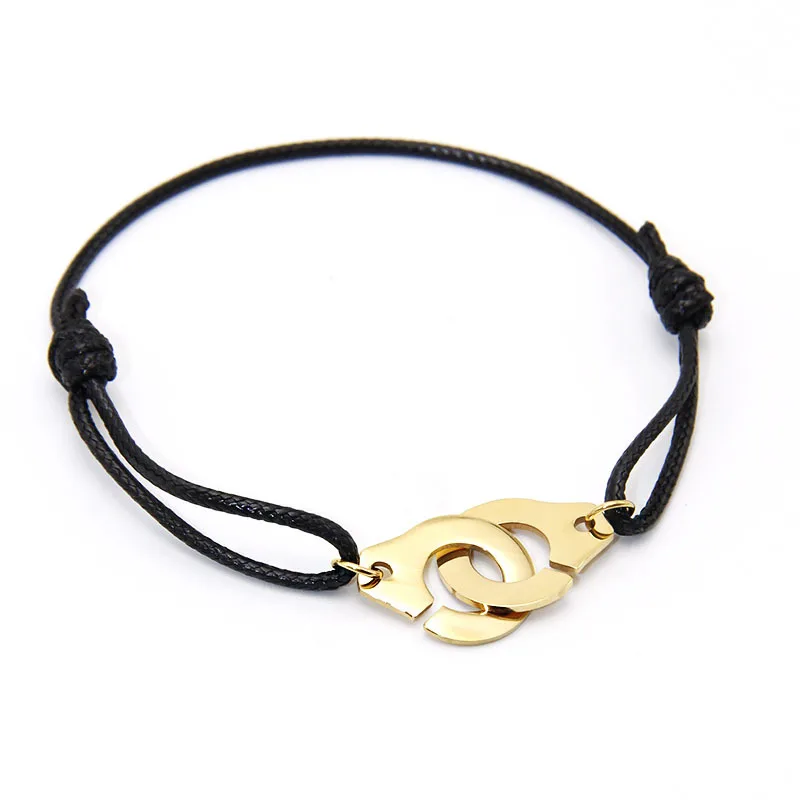 

2019 Wholesale handmade leather bracelet stainless steel hook handcuff bracelet for men