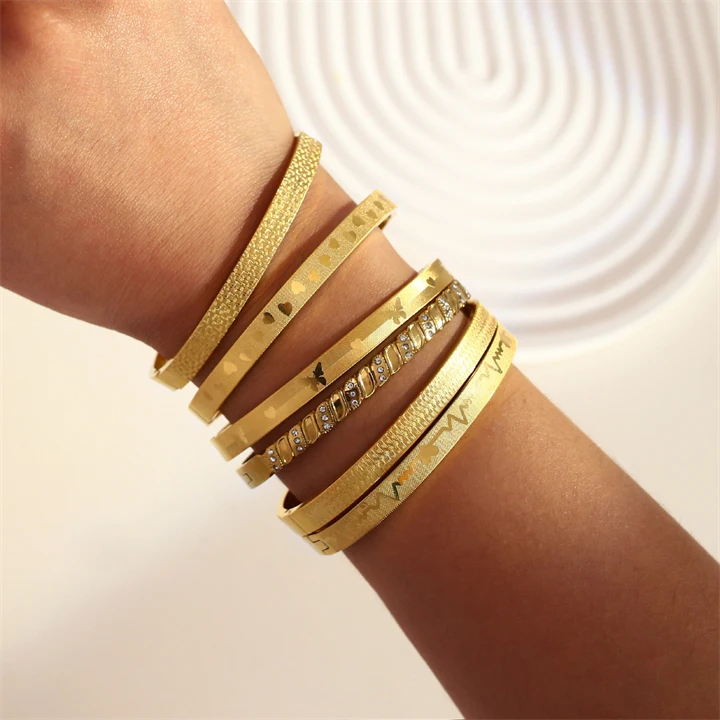 

Vintage Elegant Chunky 18K Gold Plated Wide ECG Heart Bangle Bracelet No Fade Stainless Steel Bangle Bracelet