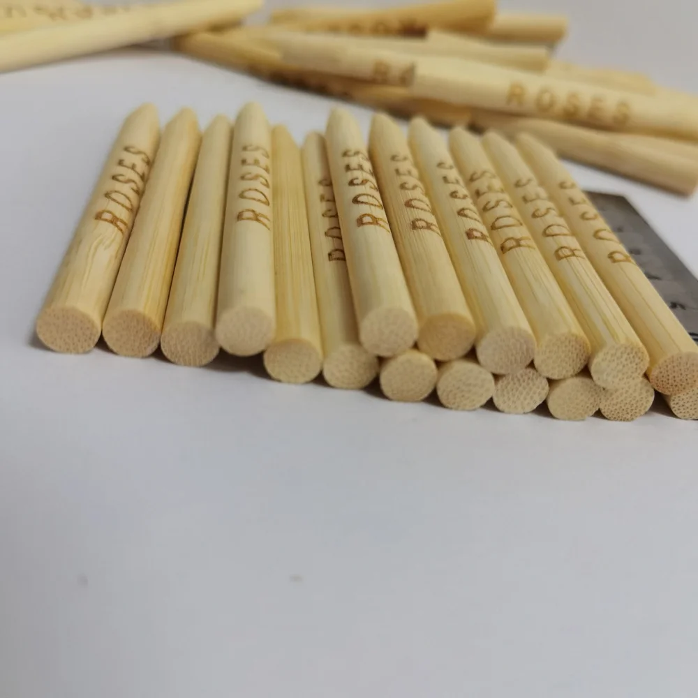 

bamboo sticks with tapered blunt end for pre rolled cones with custom logo, Natural color