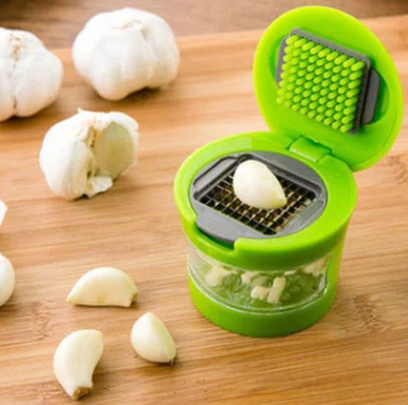 

Kitchen Tools Mini Garlic Press Onion Chopper Garlic Mincer Slicer, Green