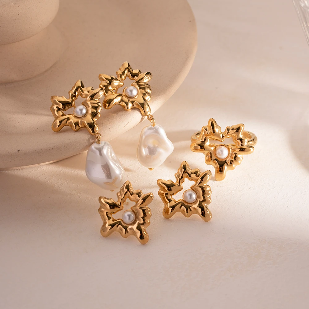 

J&D Design Lava Heart Pearl Stud Earring Ring 18k Stainless Steel Gold Plated Love Designed Drop Earring For Women