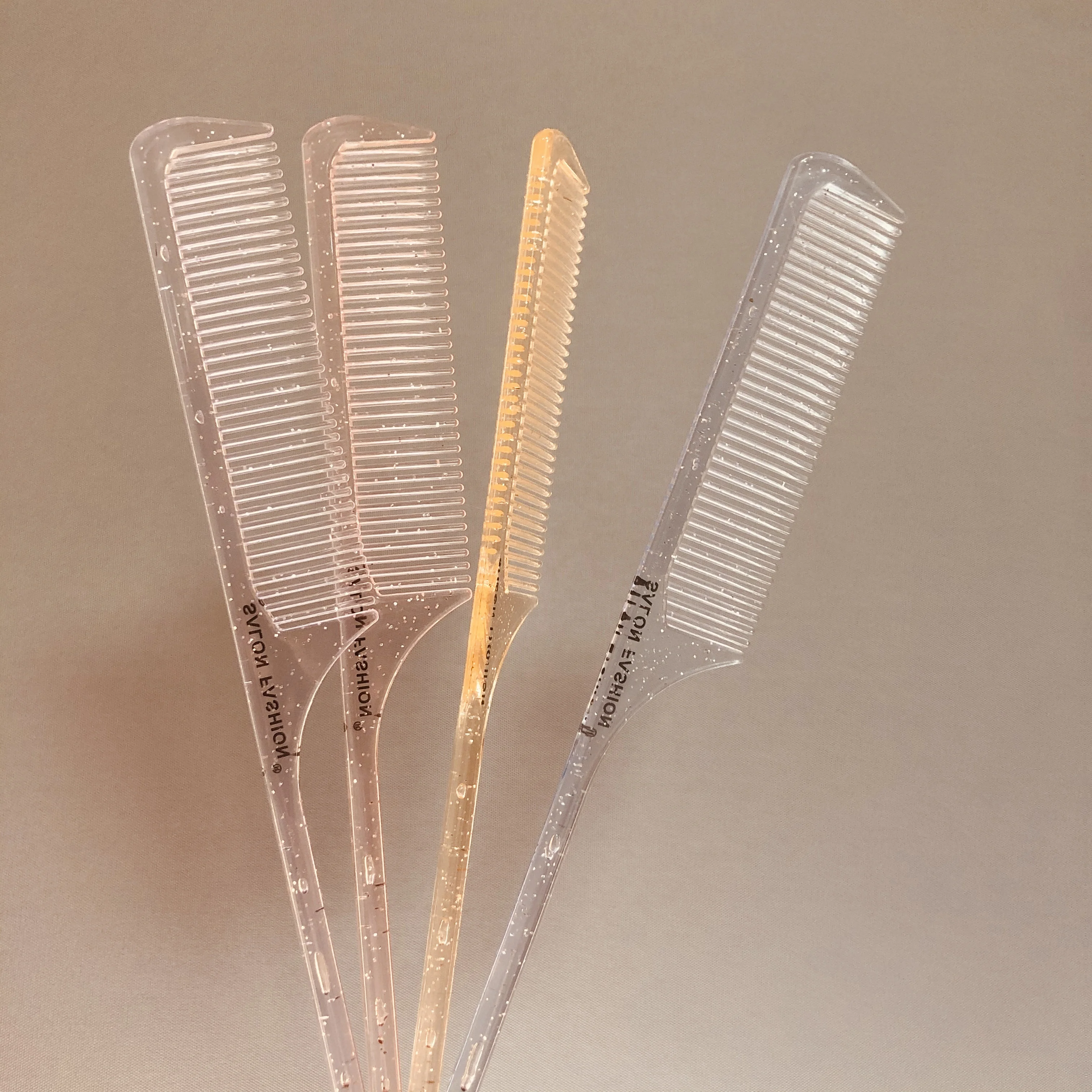 

Glitter Tail Comb Combs Glitterrattailcomb Rat Rattail Pin Pintail Parting Bone Racktail Hair Brush Clear Pink Wholesale