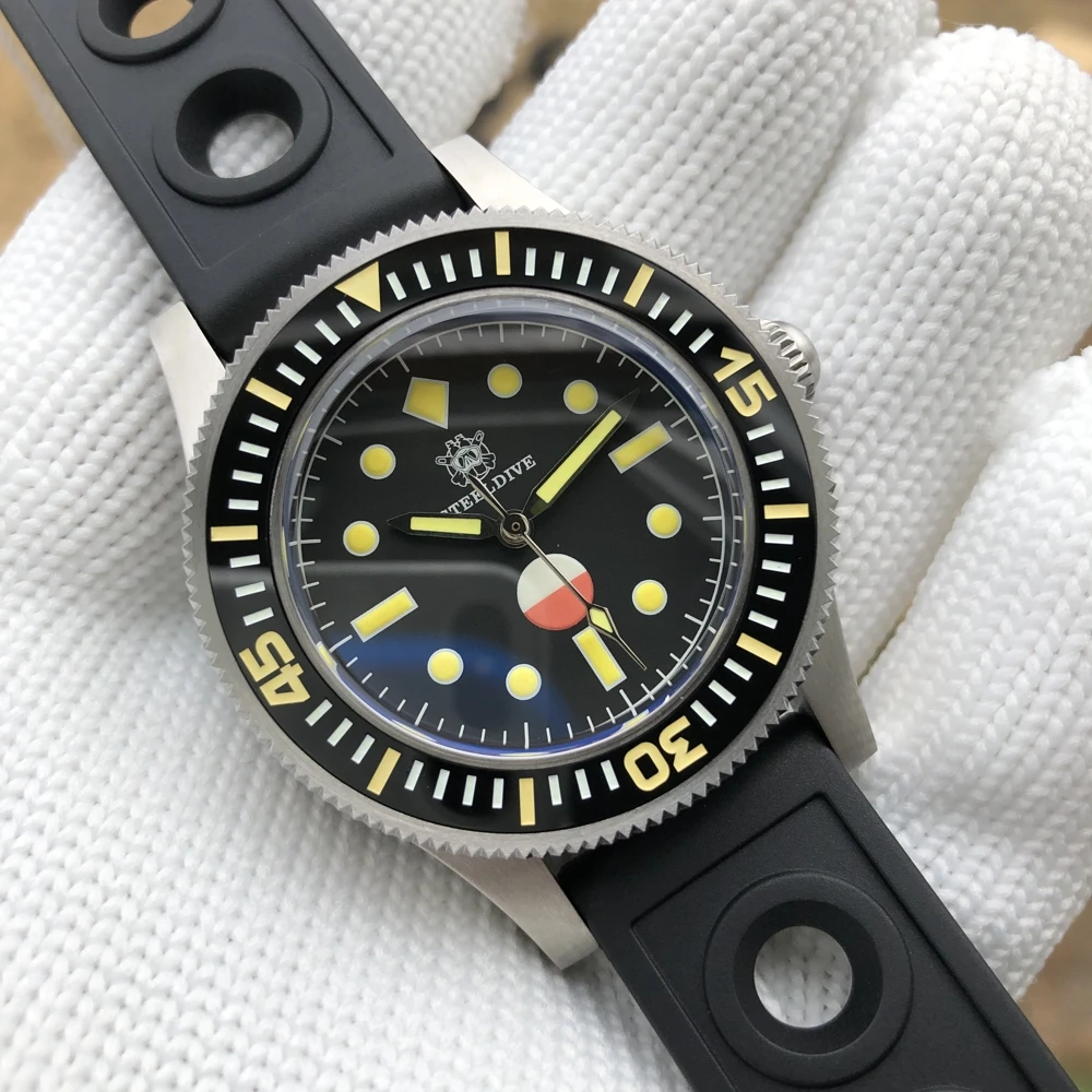 

30 ATM Custom Brands Sapphire Watch Glass Luxury Automatic Mechanical Diving Watch Men