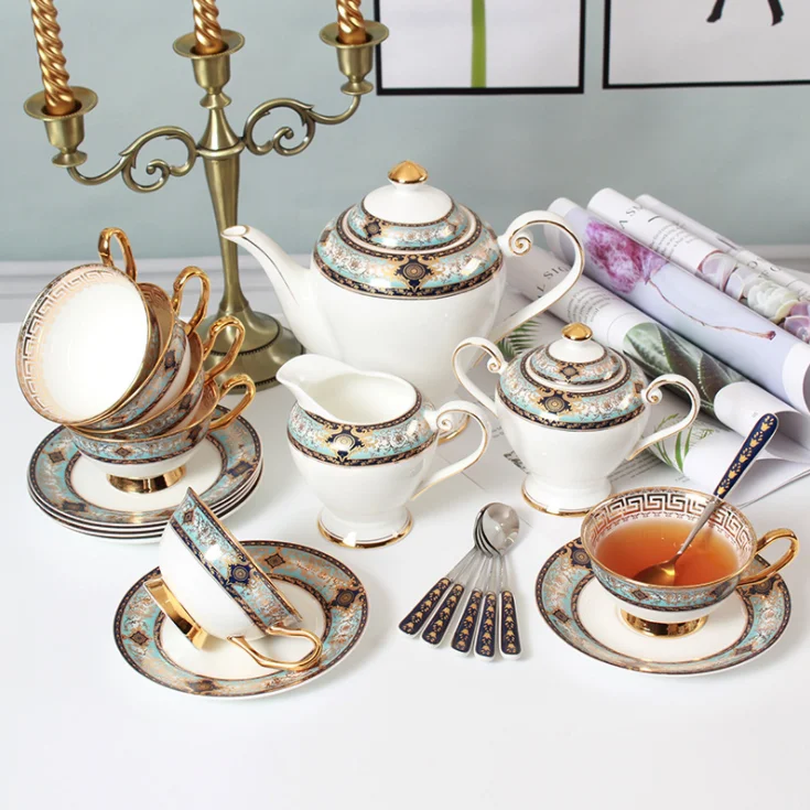 

bone china Pakistan 15 pcs coffee set modern Dubai Embossed gold rim porcelain tea set