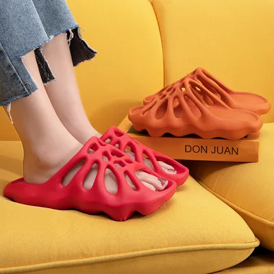 

The newest fashion unique design shoes hollow soft bottom breathable indoor outdoor slippers