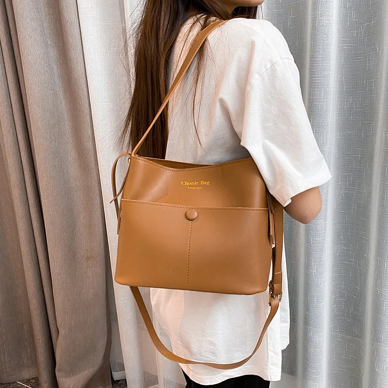 

Women's Small Bags New Fashion Bucket Retro Messenger Shoulder Bag