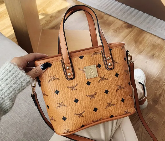 

Cheap Hot Sale Quality Top Grade Ladies Hand Women Bag, Customized color