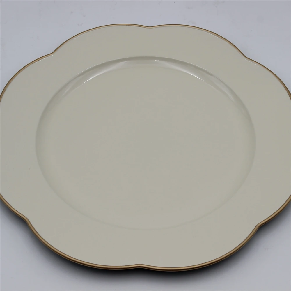 

6 Inch Natural Biodegradable disposable square sugarcane bagasse plate