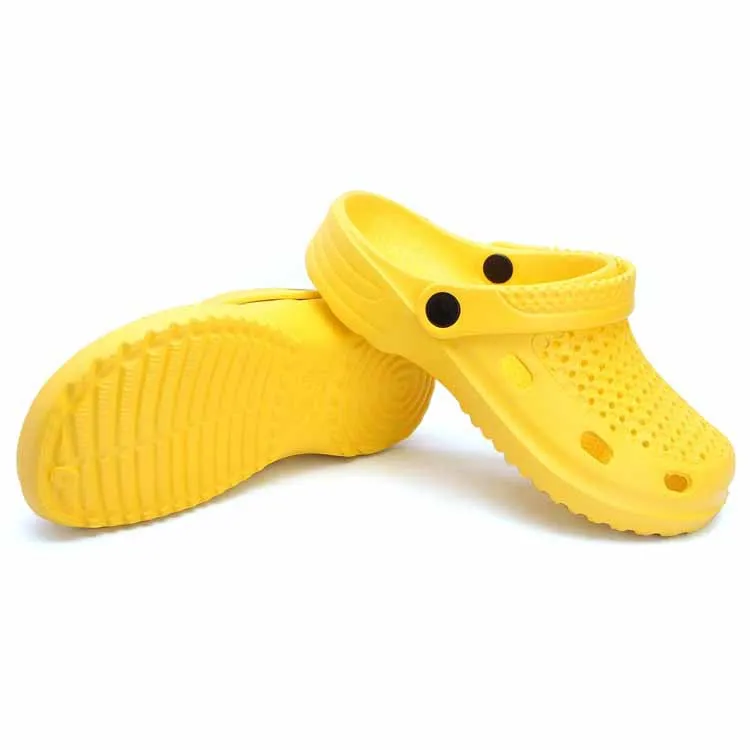 

Exempt postage Multi-color Croc sandals shoes non-slip cushioning beach sandals outdoor flats summerThe nurse shoes