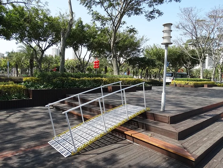 G19]U[K$S2{`U8QH$N$6}C