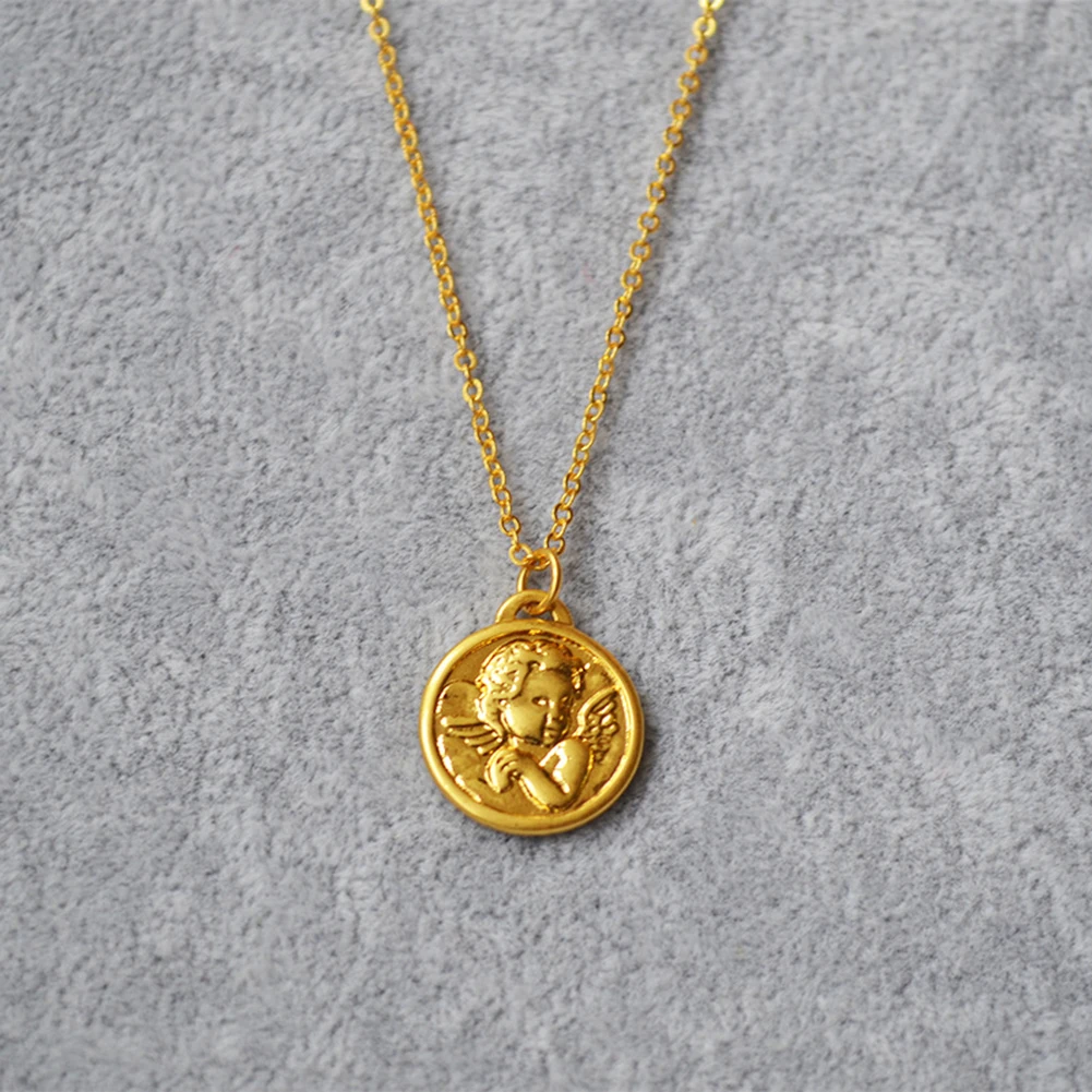 

18K Gold Plated Round Angel Pendant Necklace Stainless Steel PVD Plated Jewelry Trendy Jewelry Women Gift
