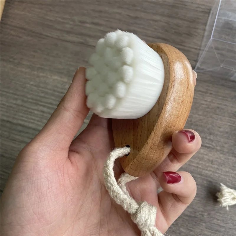 

Eco Friendly Natural Bamboo Wood Facial Cleansing Brush Remove Black Head Deep Cleaning Brush Cat Claw Hair Facial Brush