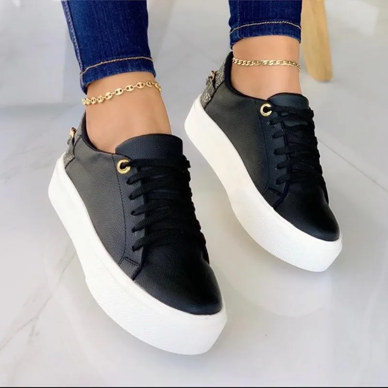 

Large size women's shoes 2023 fashion new round head thick sole leisure sticky rubber shoes board shoes