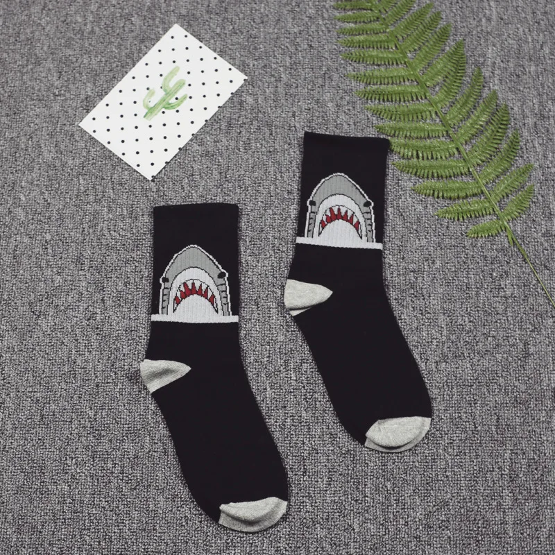 

Fun Shark Animal Cartoon Art Jacquard Crew Quarter Unisex Mens Sports Basketball Socks, 2 colors