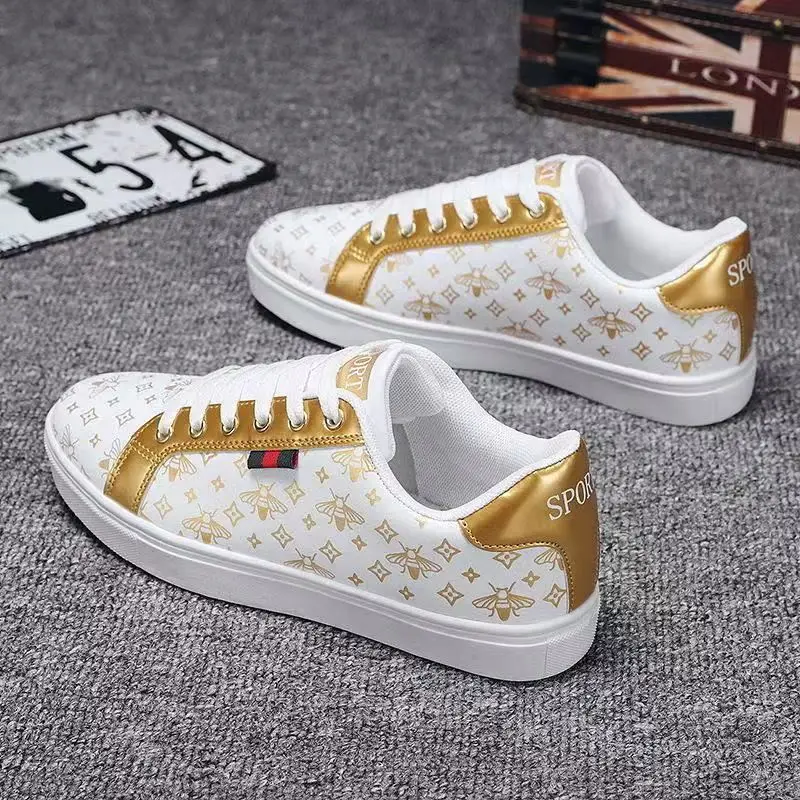

Autumn 2021 new men's casual shoes charged Personalized, White
