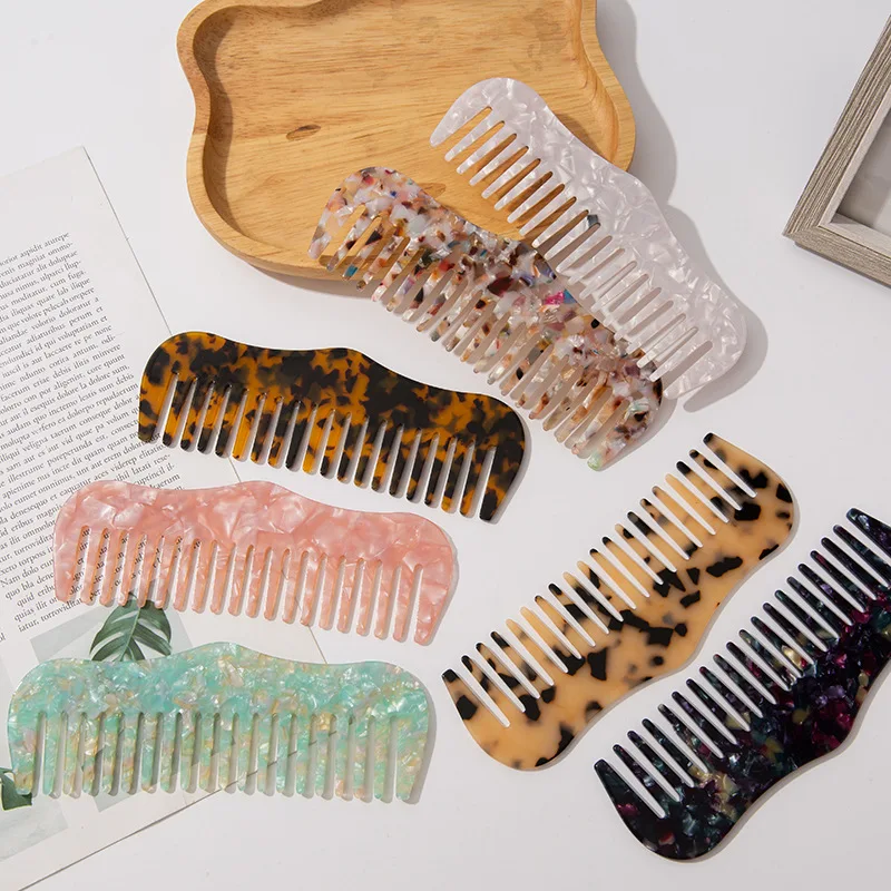 

Korean Design Cellulose Shell Acetic Detangle Hair Comb Thickness Wavy Trim Resin Acrylic Cushion Acetate Comb, Picture