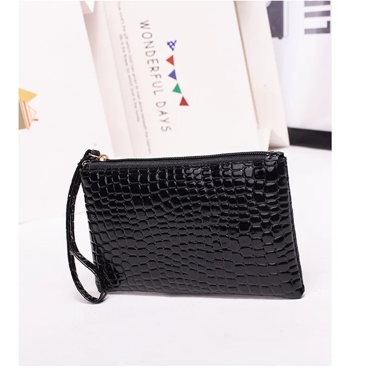 

Women Handbag PU Leather Money Purse Key Chain Bracelet Wrist Clutch Bag Retro Zipper Wallet