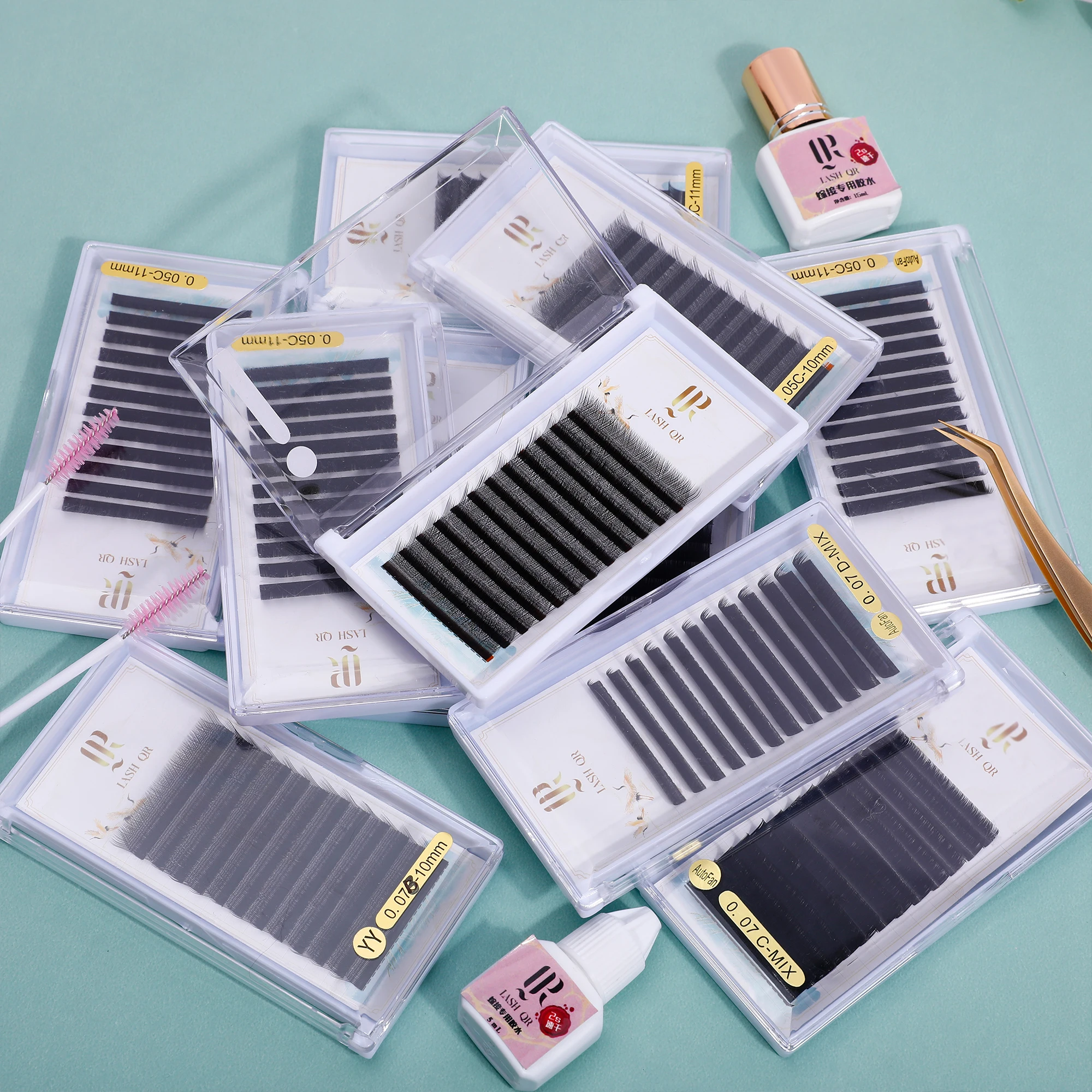 

Wholesale Custom Packaging Eco Friendly Hand Made Individual Faux Mink Easy Fan Blooming Eyelash Extensions, Various colors
