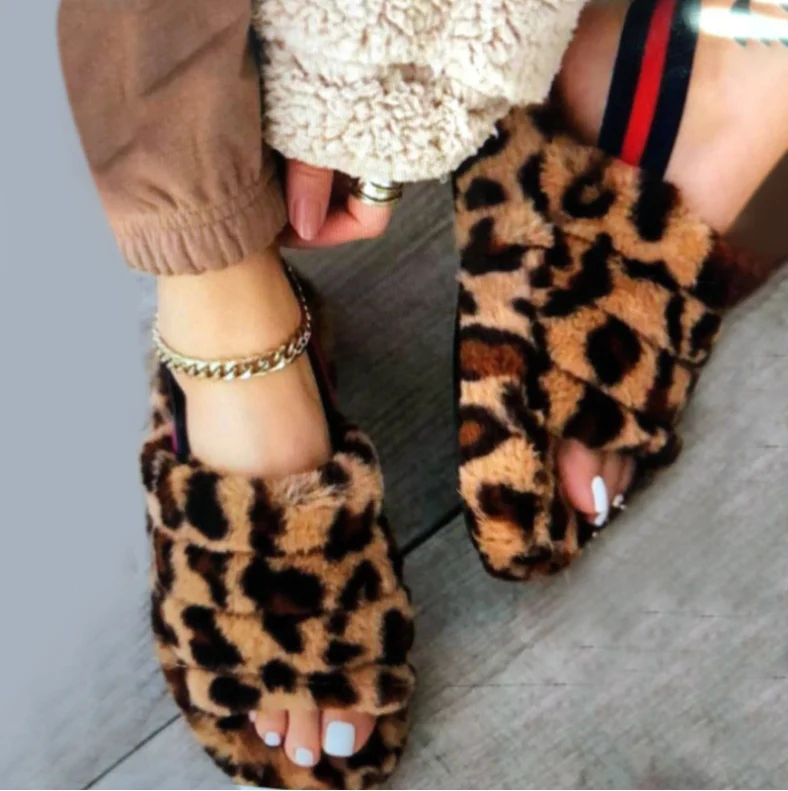 

Designer Slides Famous Brands cute grey fur big raccoon sandals real faux fur women slides
