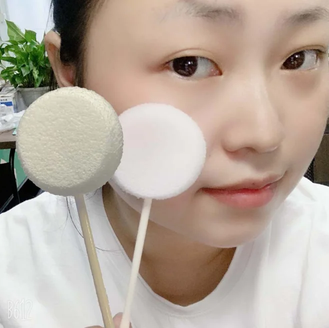 

Custom Color Long Handle Powder Puff from China Factory, As pic