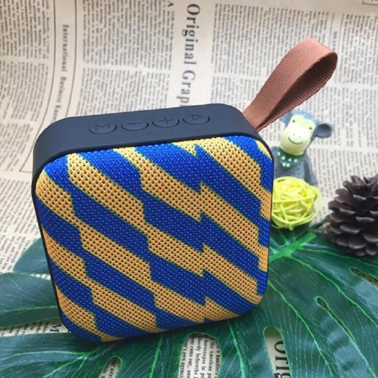 

HOT SALE T5 Outdoor Wireless Portable Mini Speaker, Customized color