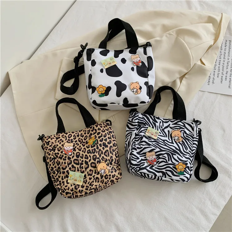 

Messenger Bags Black Cow Pattern Cotton Canvas Tote Bags Women Square Handbags For Student